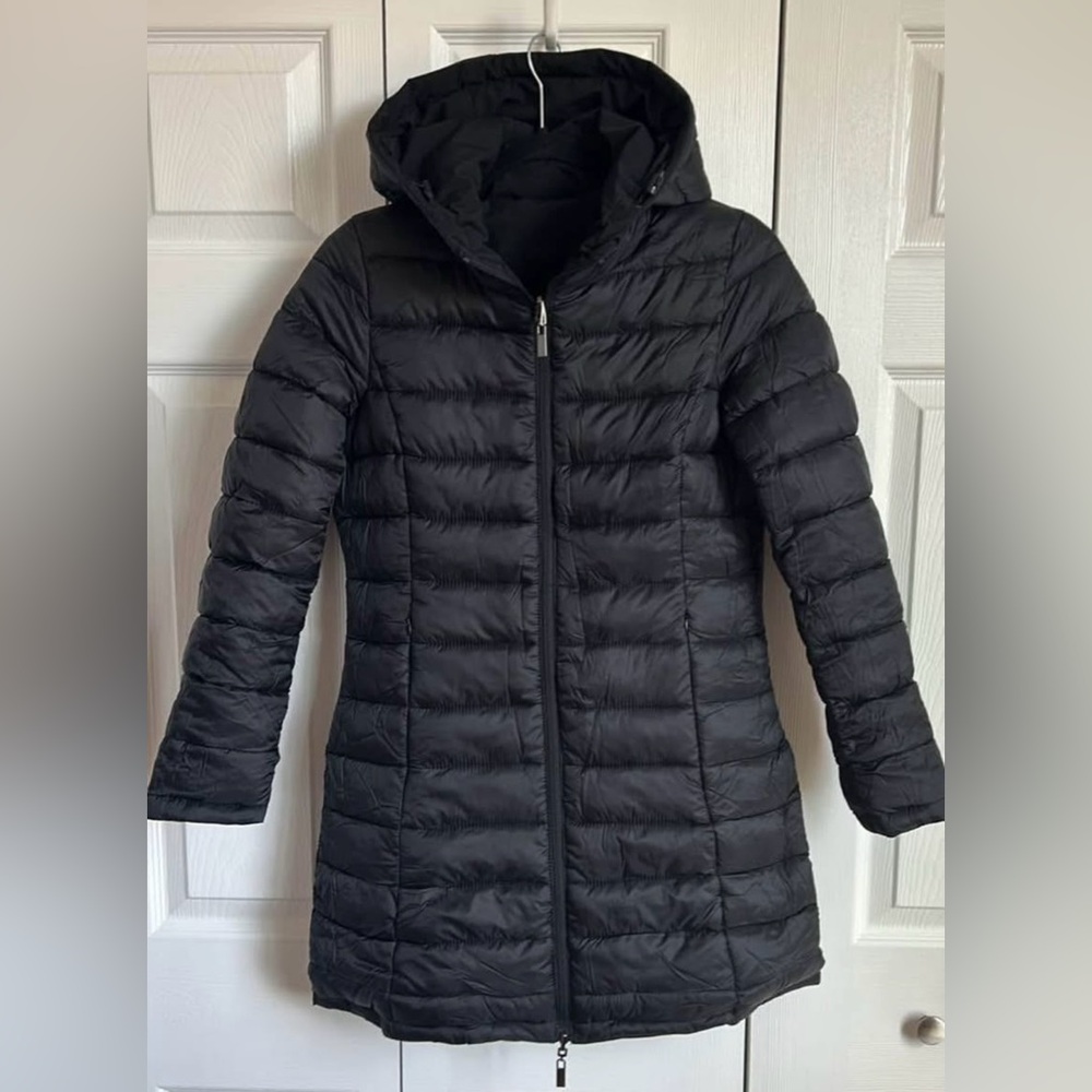 NWT - Black Hooded Reversible Puffer Coat